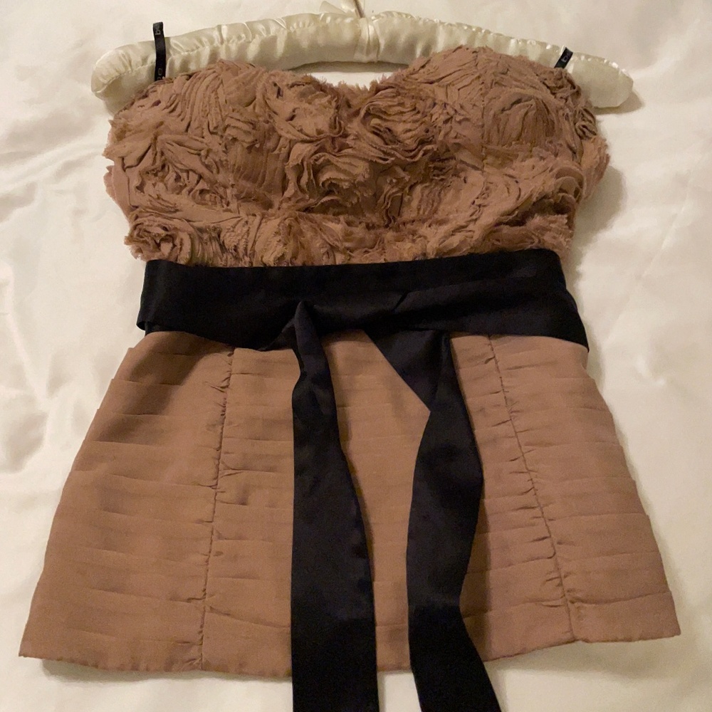 Bebe Strapless padded  pleated top dusty rose XS  perfect condition